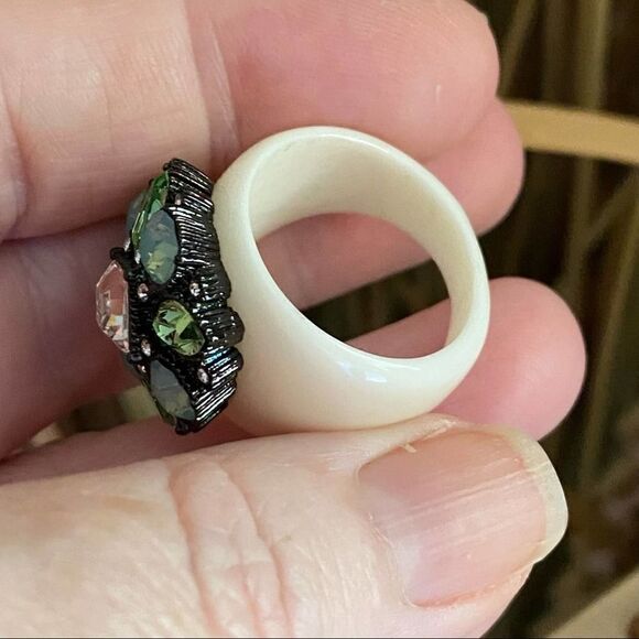 Resin and Brass Ring With Top Grade Crystals Sizes 8,9 - Picture 3 of 6